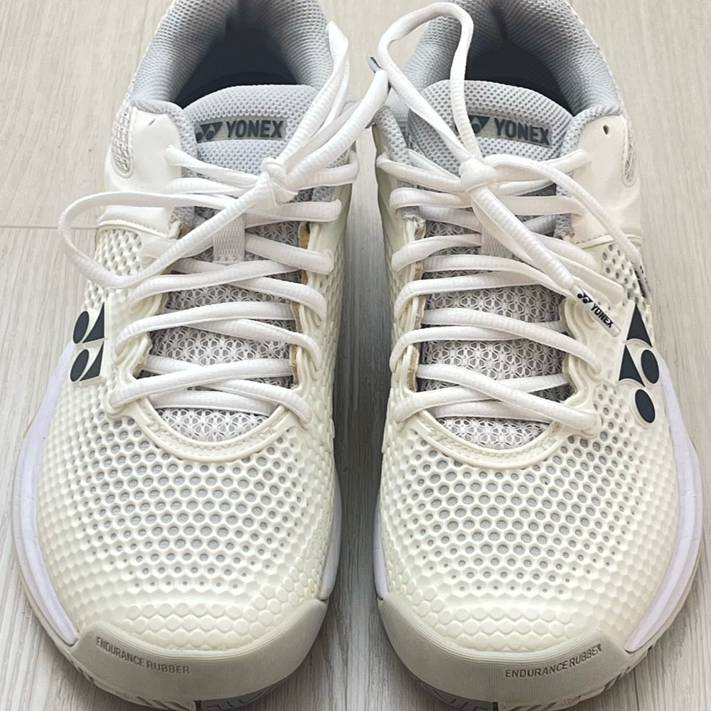 Yonex Power Cushion Eclipsion Shoes Women’s 8.5 – Great Condition